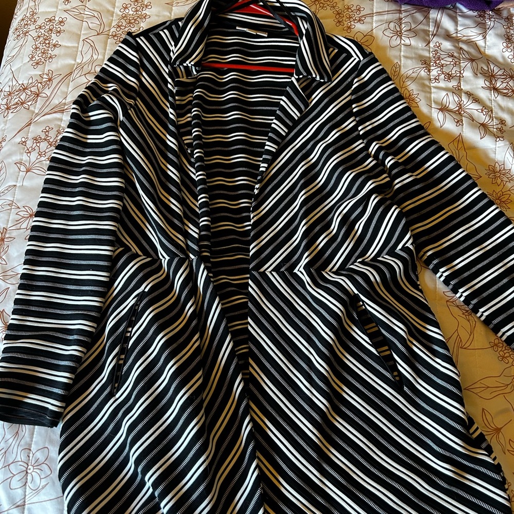 Dana Buchman Black and White Striped Cardigan